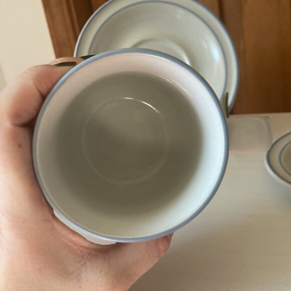 Vintage Hearthside Chantilly Fleur de Lune Cups & Saucers, Service for 2 - Picture 3 of 9